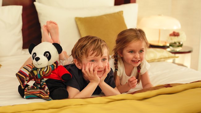 Mandarin Oriental, Paris Introduces Exclusive Children’s Sleepwear Collection 