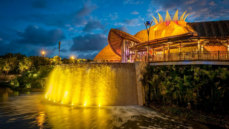 A Luxury Resort in Mexico With It's Own Cirque Du Soleil Theatre and Show
