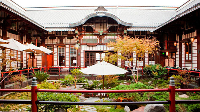 Yamashiro Launches Sunday Brunch Series Starting Mother's Day