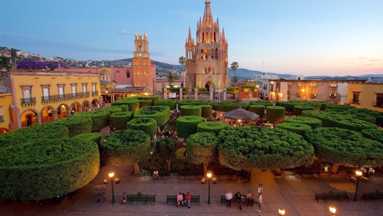 San Miguel de Allende's Casa Delphine Announces New Monthly Dinner Series