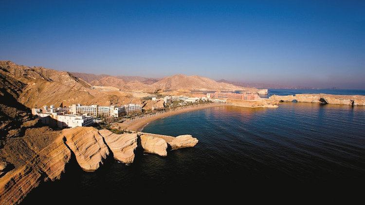 Shangri-La Al Husn, Muscat Reopens Its Wooden Carved Doors in Oman