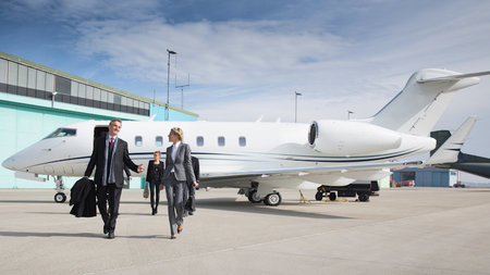 4 Tips For Booking A Luxury Private Jet Charter