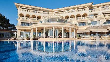 Sip a Cocktail and Watch the Yachts Come and Go at Port Adriano Pure Salt Luxury Hotel