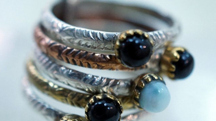 The Masculine Charm of Onyx Rings for Men: A Guide to Styling and Choosing the Perfect Piece