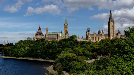 Enjoy a Scenic Route this Summer with Luxury Bus Travel from Ottawa to Montreal 