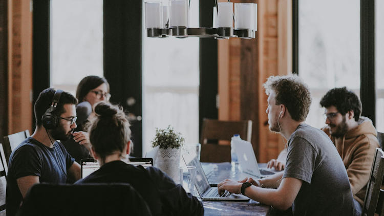 4 Steps to Setting Up A Business Abroad