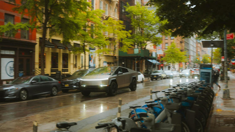Luxury Electric Cars: The Future of Travel