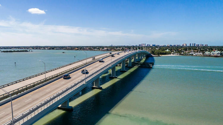 The Ultimate Guide to Luxury Road Trips in Florida