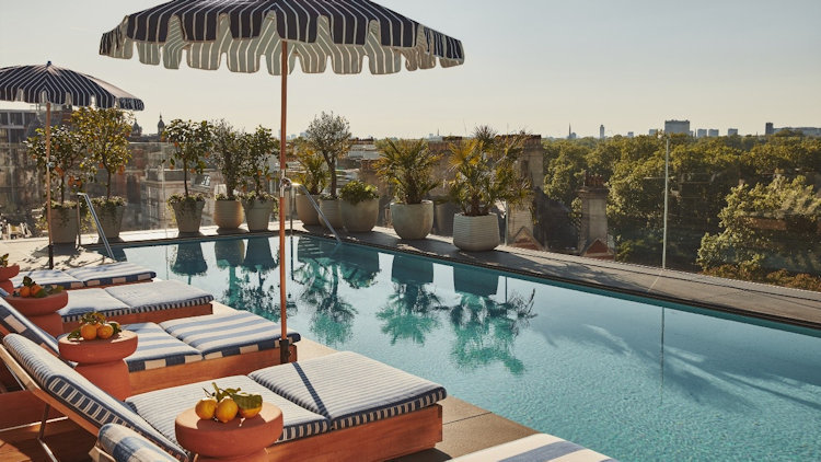 Capri in the City Arrives at The Berkeley Rooftop Bar & Pool in London