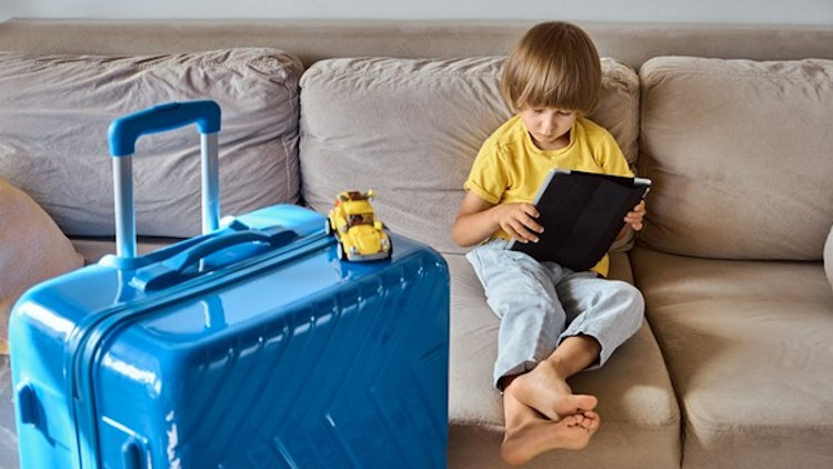 Why Online Tutoring Is a Lifesaver for Families Who Travel Full-Time