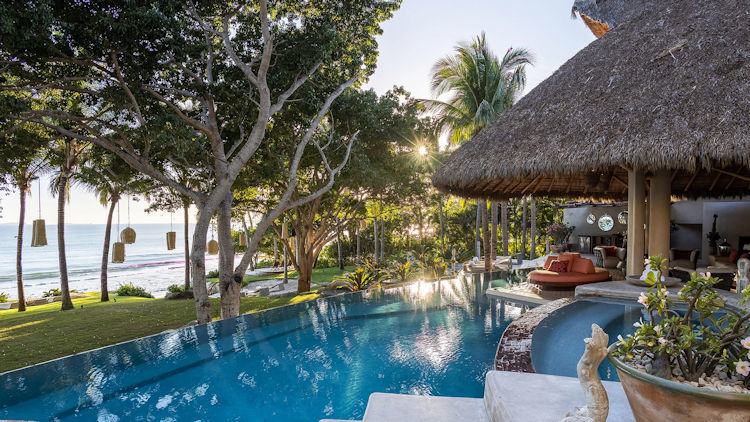 The World's Most Expensive Airbnbs Revealed, Italian Estate Tops List at $60,584 per night