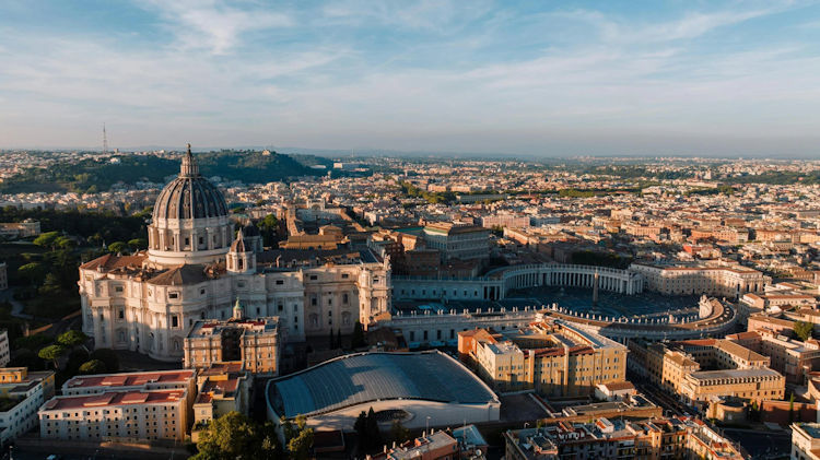Historic Villas and Rooftops in Rome for Luxury Weddings
