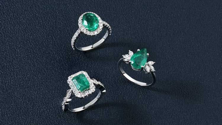 The Story Behind Emerald Jewelry’s Lasting Appeal