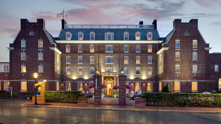 Hotel Viking Reopens Following a Complete Reimagination, Unveiling a New Era of Timeless Luxury in Newport, RI