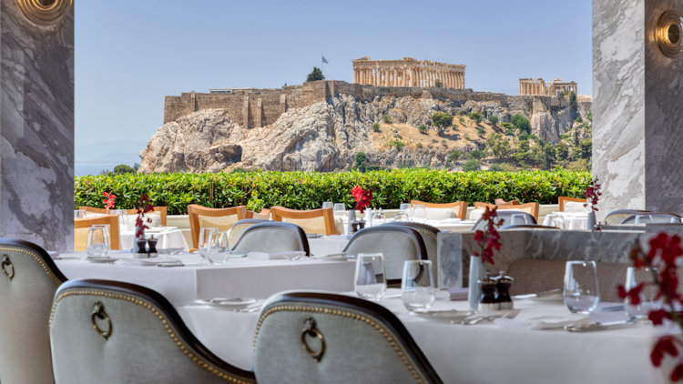 Hotel Grande Bretagne Athens Unveils New Assyrtiko Wine Cellar 