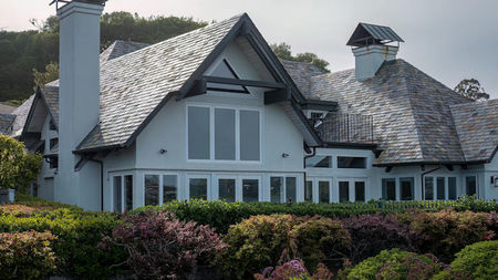 Upscale Home Design: The Aesthetics of Luxury Roofs