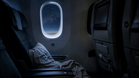 4 Simple Habits To Stay Fresh On Long Flights