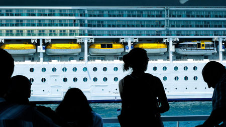 The Quiet Art of Arriving Early: How Seasoned Cruisers Handle the Day Before Sailing