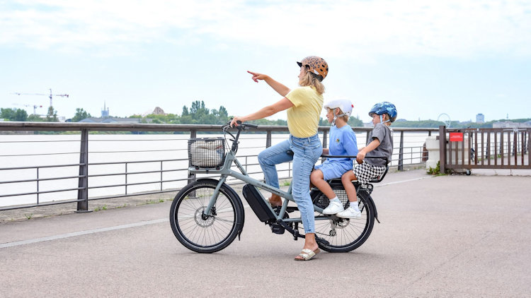 Luxury Travel by E-Bike: The Ultimate Guide to Exploring in Style
