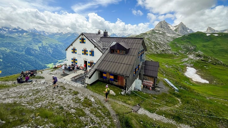 5 Micro-Niche Travel Trends Dominating Outdoor Adventures Right Now