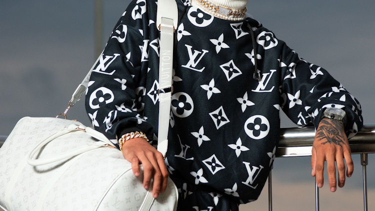 What Do the Ultra-Wealthy Pack When Traveling?
