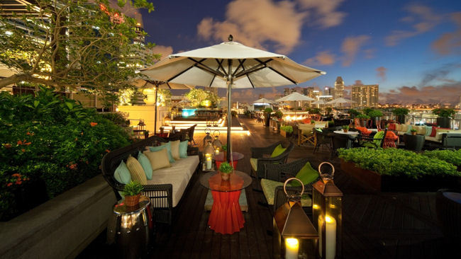 Stylish Rooftop Bar And Pool Oasis Opens In Singapore