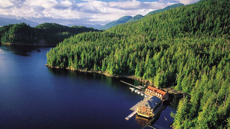 King Pacific Lodge Wins Travel + Leisure 2011 Global Vision Award