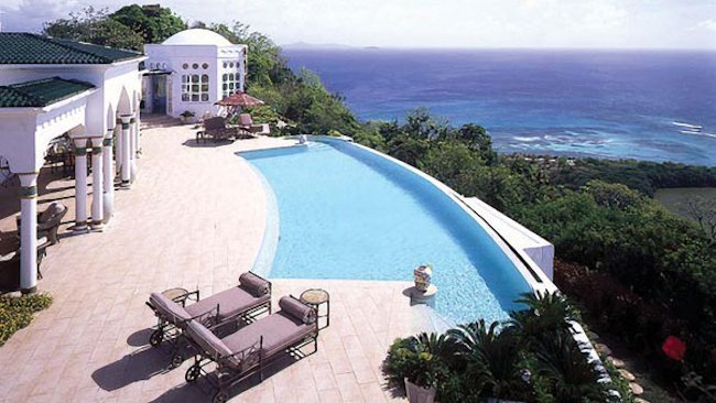 A Special Last Minute Thanksgiving Retreat to Mustique from Preferred Escapes