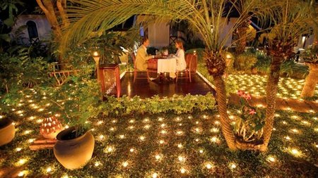500 Candle Dinner at La Residence Phou Vaou 