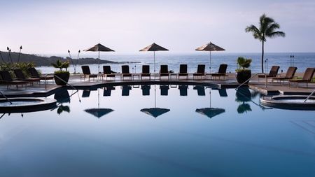 Book A 'Piece' of An Island With Kaula Suites at Four Seasons Resort Lanai at Manele Bay