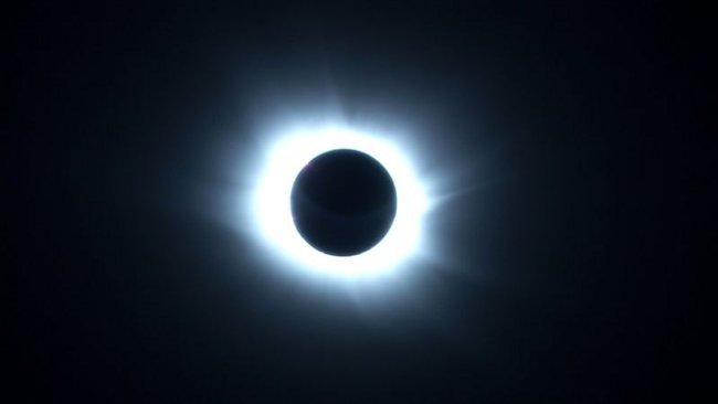 Lufthansa Passengers See Total Solar Eclipse 