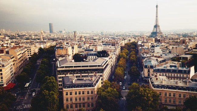 3-Minute Video Tour of Paris Like You've Never Seen It Before