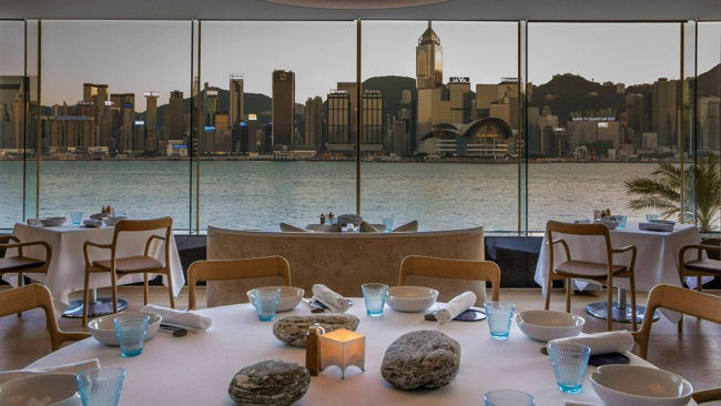 InterContinental Hong Kong Is Awarded Three Michelin Stars 