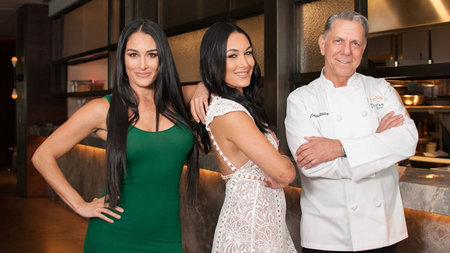 Bella Twins & Chef Beau Mac Team Up for Sunday Supper Club at Mountain Shadows, Scottsdale