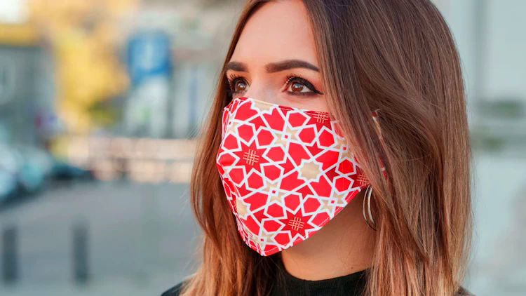 A Stylish Face Mask for Travel and at Home