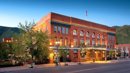 Hotel Jerome, Auberge Resorts Collection Debuts New Aspen Food & Wine Programming 