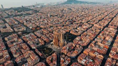5 Incredible Places to Visit in Barcelona 