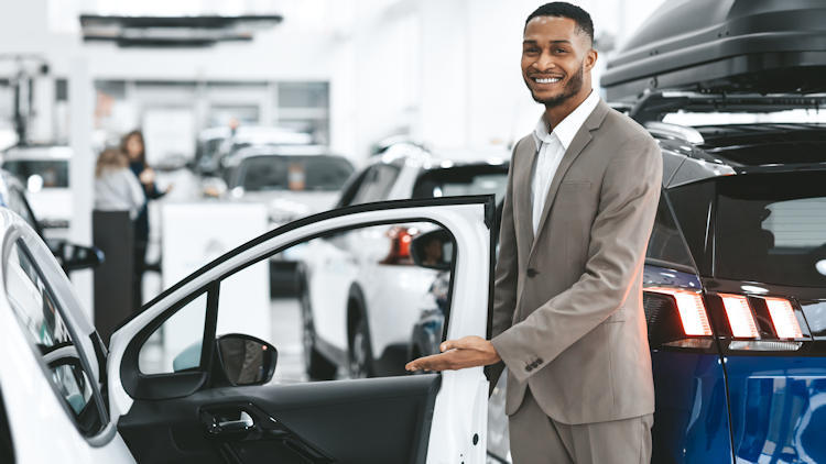 Journey in Style: Top Car Rental Tips for the Discerning Traveler