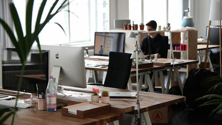Small Business Success: 10 Flexible Office Space Solutions to Boost Productivity and Growth