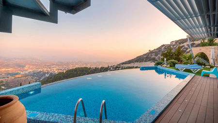 The Art of Personalized Luxury: Curated Living Inspired by Travel
