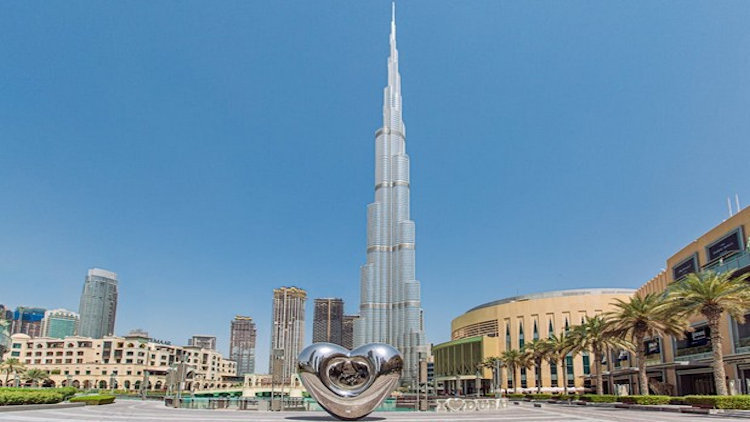 Top Hotels Next to Dubai Mall for Ultimate Dubai Shopping and Leisure Experience
