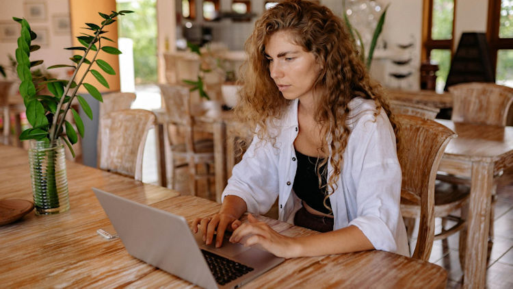 Remote Work Revolution: How Digital Nomads Are Redefining Luxury Travel