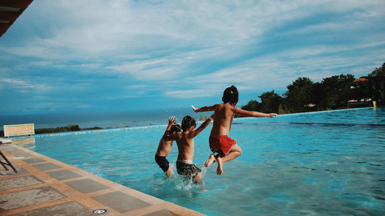 How to Plan a Luxurious Family Vacation That Everyone Will Actually Enjoy