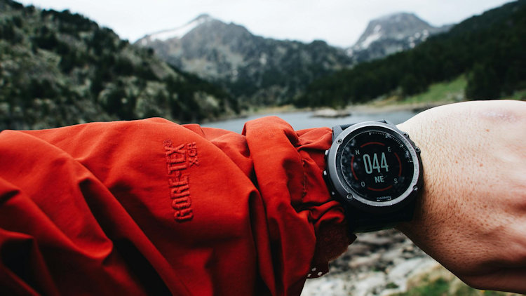 The Perfect Travel Watch: Why the Right Strap Matters