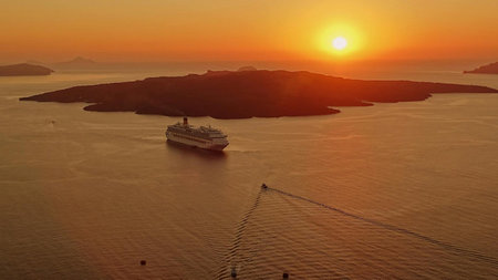 5 Extraordinary Luxury Cruises for Your Next Grand Escape