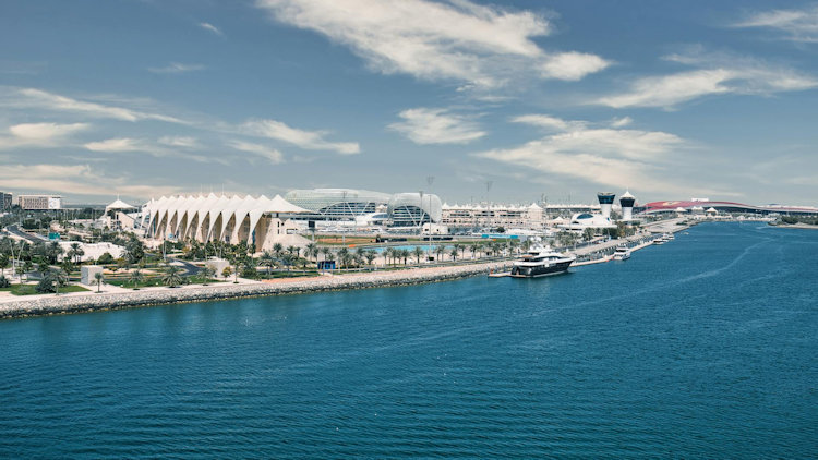 Yas Island Travel Guide: Activities, Hotels, and Tips