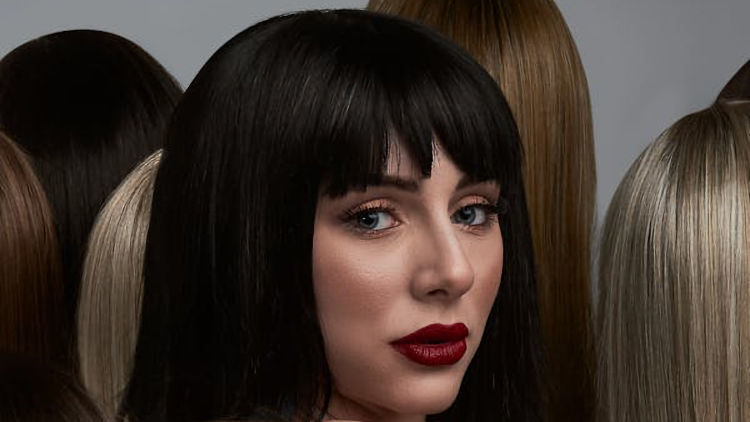 From Luggage to Luxury: Choosing Wigs That Travel Well