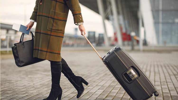 DMC or Tour Operator: Key Differences Explained