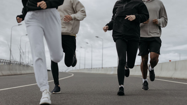 When Knee Pain Starts Affecting Your Performance
