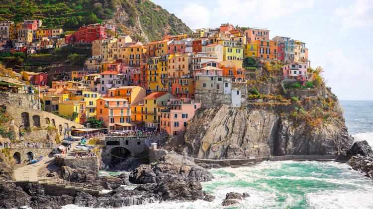 Cinque Terre Travel: Where Quaint and Luxury Somehow Blend